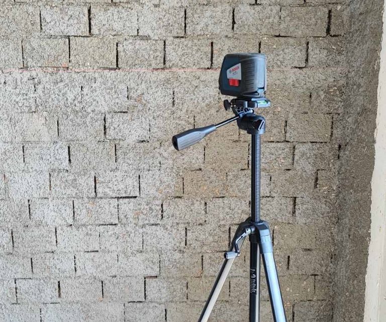 Blog series part 4 – House construction – Leveling and false frames